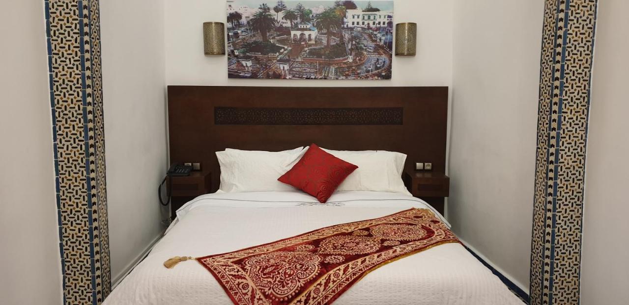 Riad El Manantial,Dar Hajjaj,Patrimonio Del Sxix เทโทอัน ภายนอก รูปภาพ
