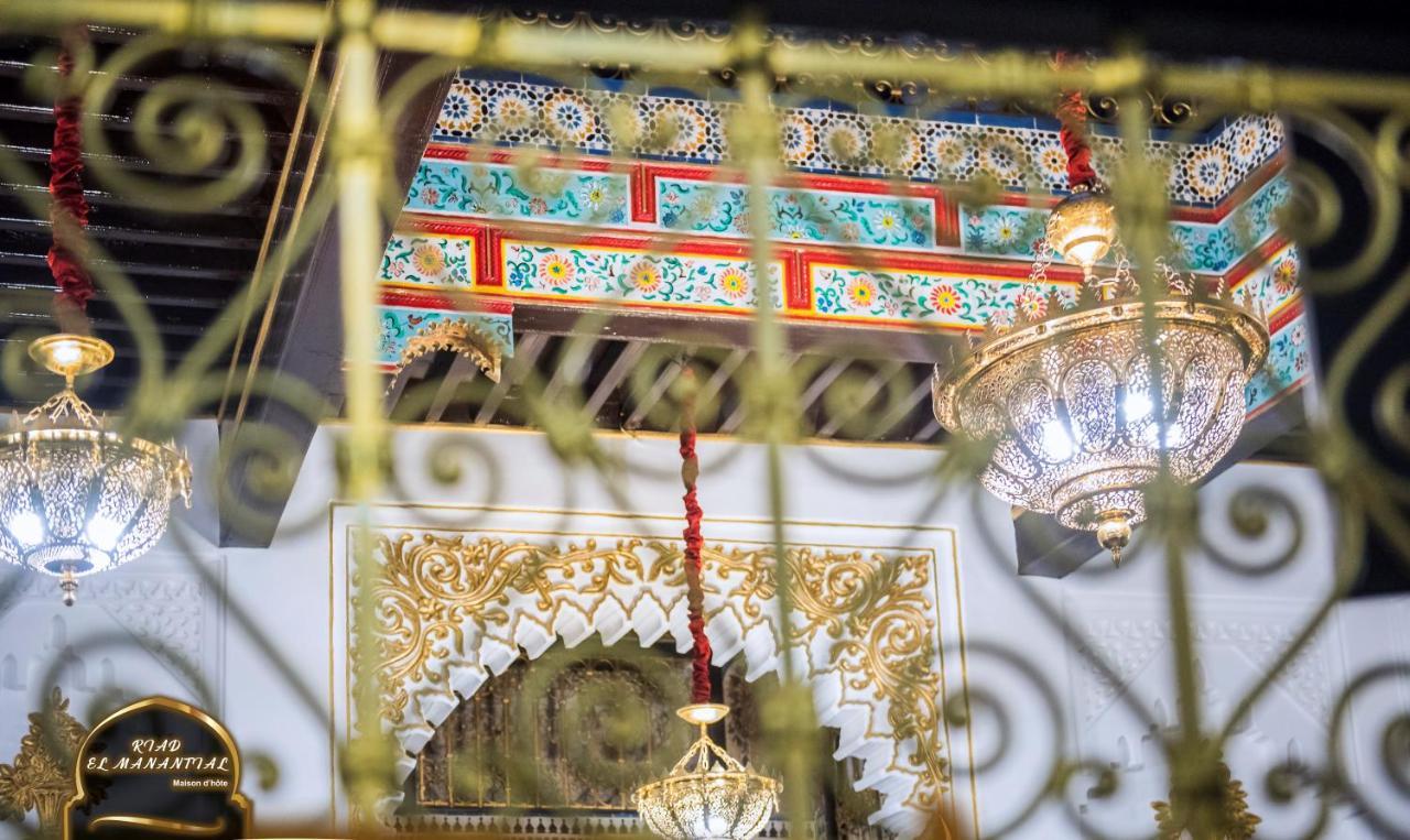 Riad El Manantial,Dar Hajjaj,Patrimonio Del Sxix เทโทอัน ภายนอก รูปภาพ