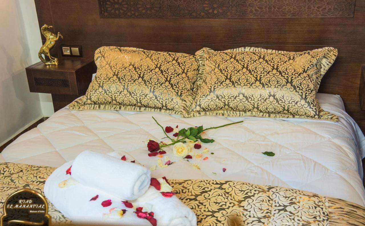 Riad El Manantial,Dar Hajjaj,Patrimonio Del Sxix เทโทอัน ภายนอก รูปภาพ