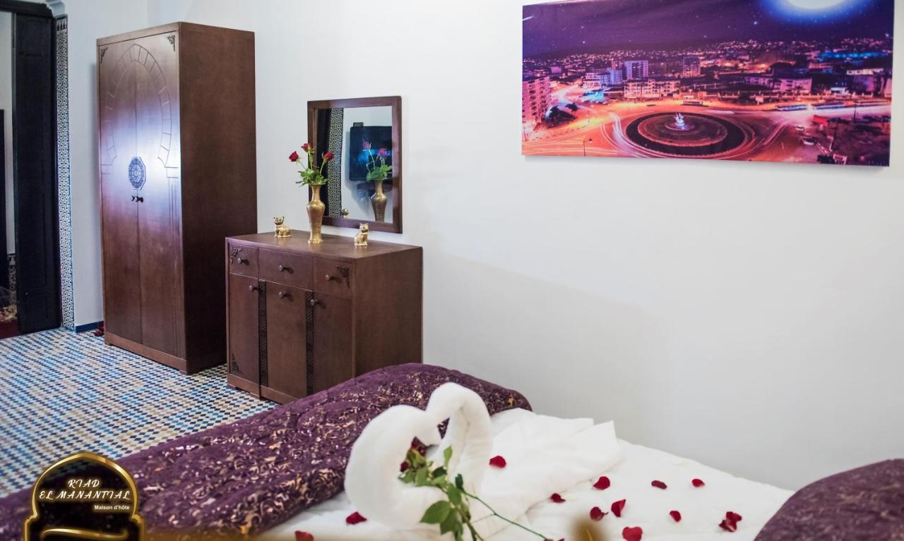 Riad El Manantial,Dar Hajjaj,Patrimonio Del Sxix เทโทอัน ภายนอก รูปภาพ