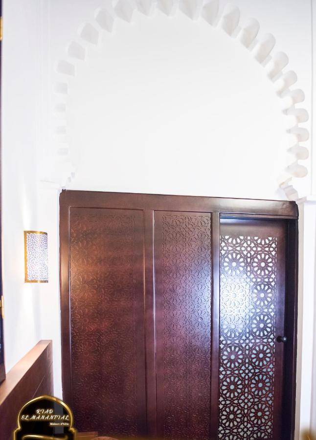 Riad El Manantial,Dar Hajjaj,Patrimonio Del Sxix เทโทอัน ภายนอก รูปภาพ